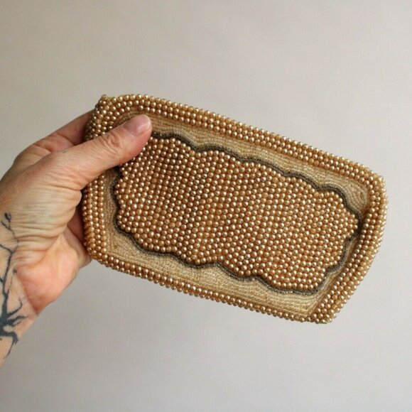 Vintage 1940s Beaded Clutch Purse Covered In Faux Pearls - Picture 7 of 9